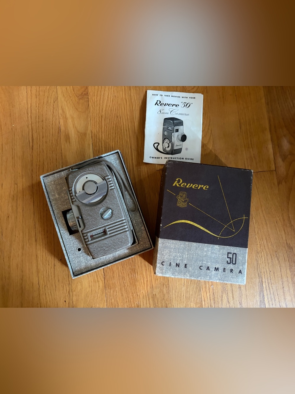 Revere 50 Cine Camera in Original Box with instructions. Not Tested